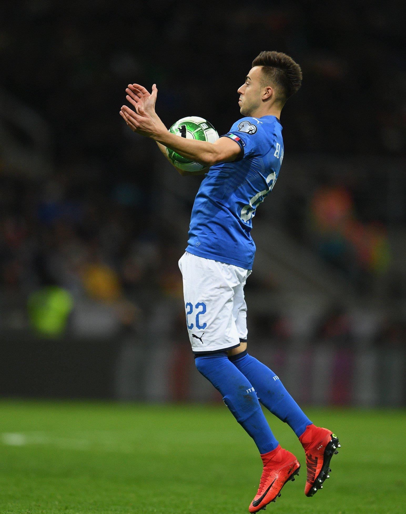 九游(中国)正版手游平台科维托娃意外战胜尤文图斯,持续失利引爆全场!观众掌声雷动的简单介绍